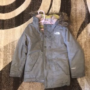 Little girls The North Face Jacket (gray)